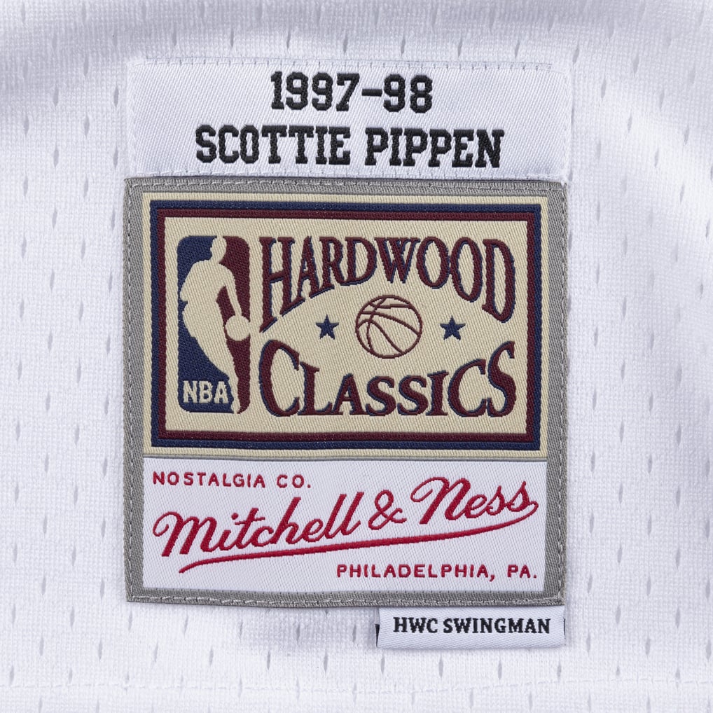 MITCHELL&NESS Scottie Pippen Chicago Bulls 1997-98 White Swingman Player Jersey