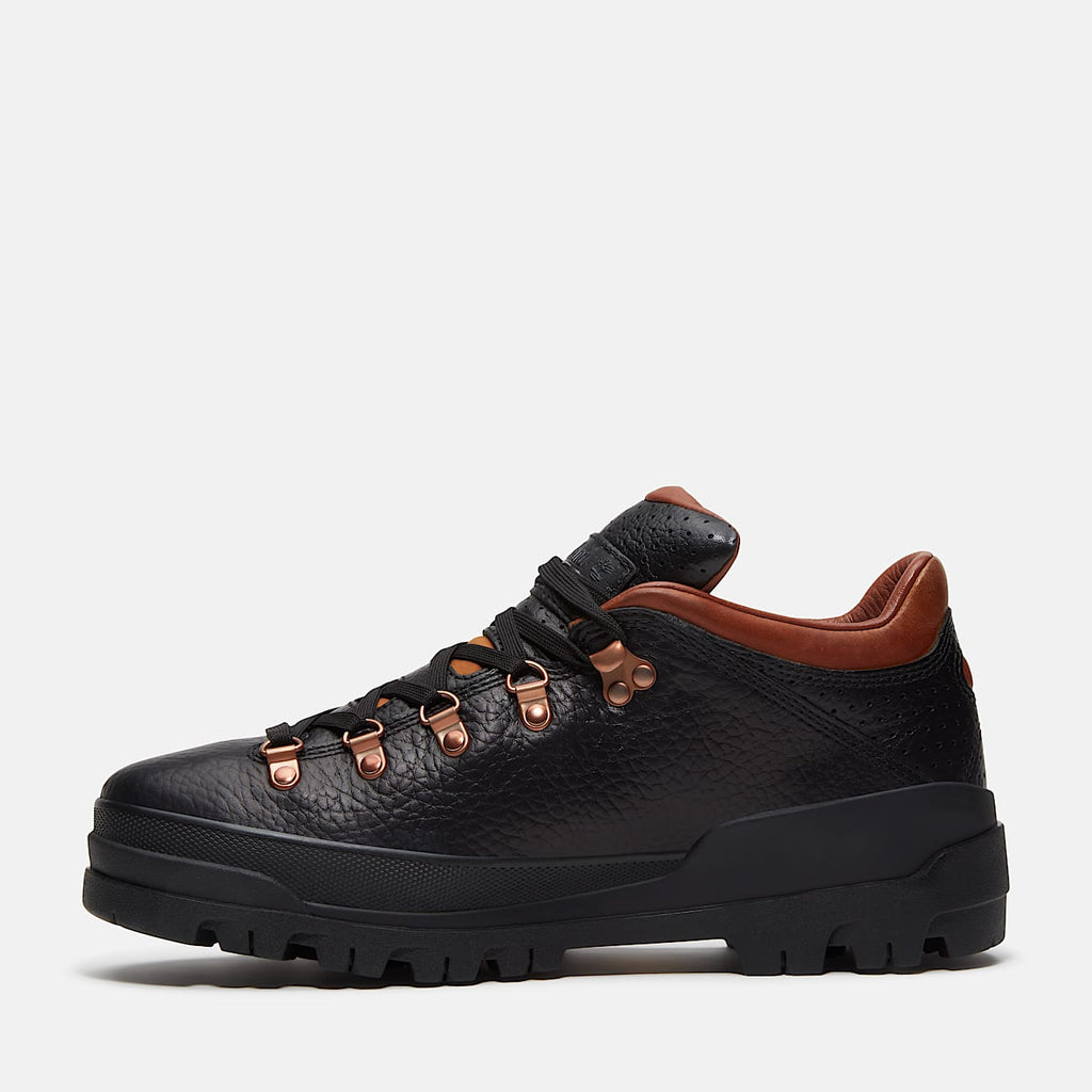 TIMBERLAND WORLD HIKER LOW WITH GORE-TEX MEMBRANE (BLACK FULL GRAIN/RUST) TB0A418GAME