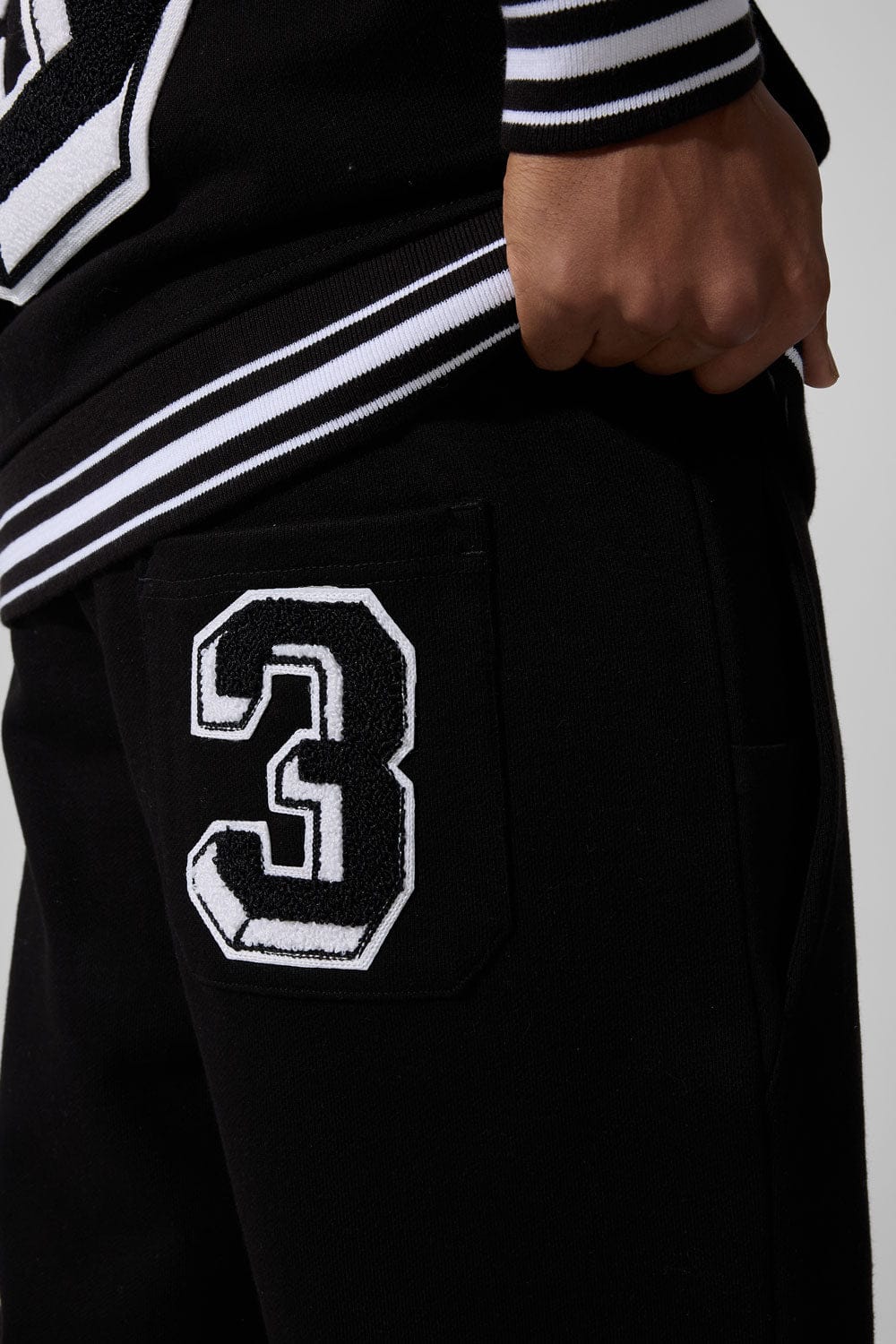 Jordan Craig Buffalo Mafia Baggy Sweatpants black (8805)